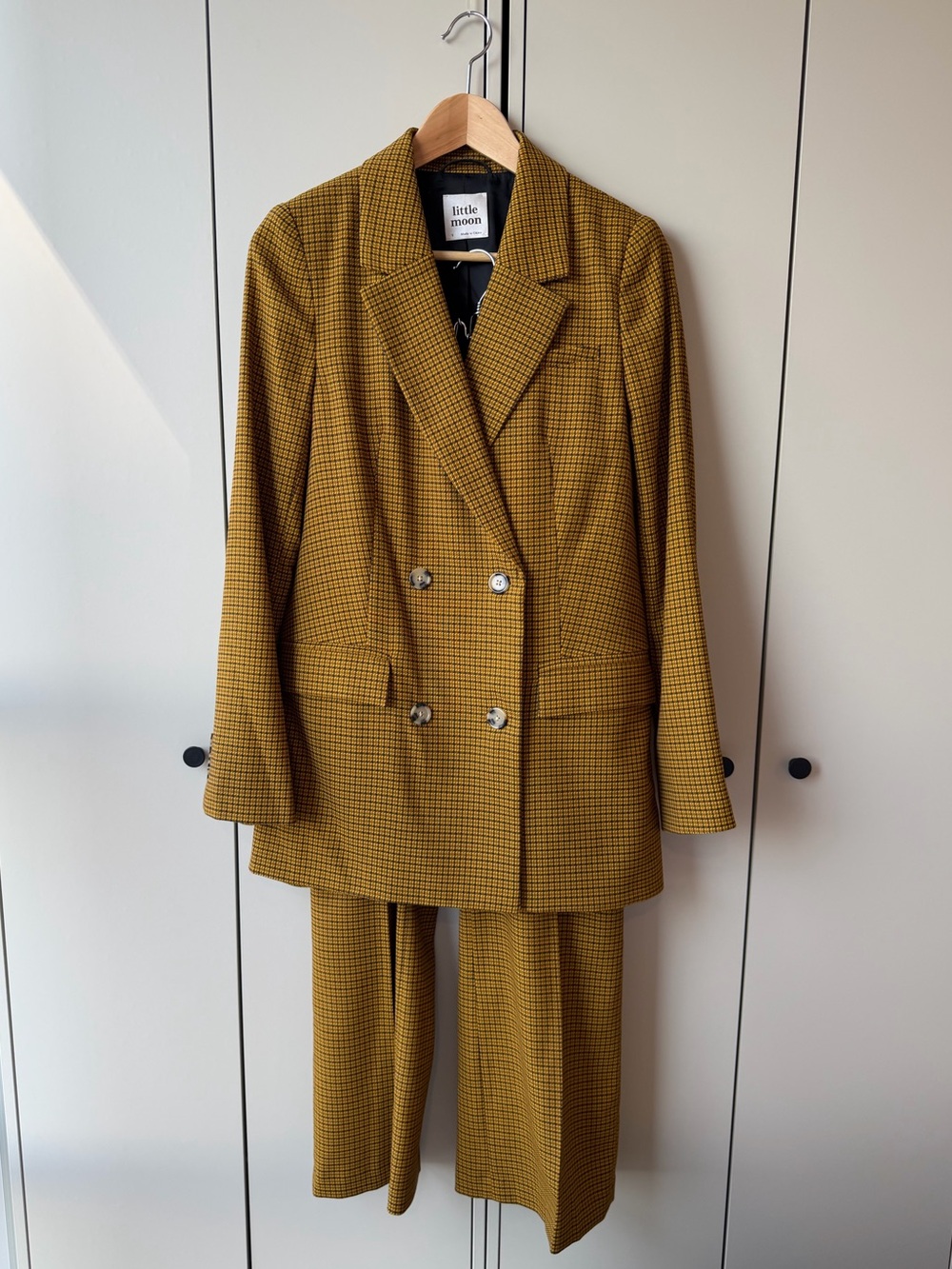 Aritzia Little Moon Mustard and Black Houndstooth Blazer